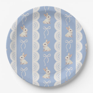 Assiette en papier à motif ruban de dentelle et la