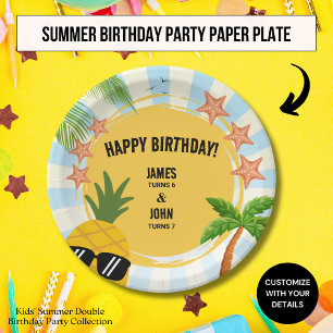Assiette en papier pour fête d'anniversaire sur le