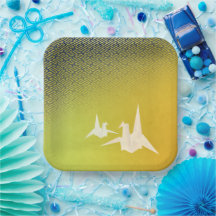 折鶴と紗綾形紋様(金地に紺青色)のペーパープレート