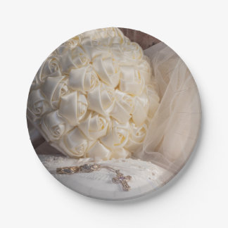 Assiettes En Carton 5882-Bouquet avec anneaux, Voile et Croix