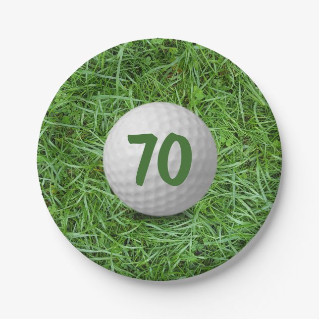Assiettes En Carton 70e anniversaire Golf Ball on Grass Papier Plaque (Devant)