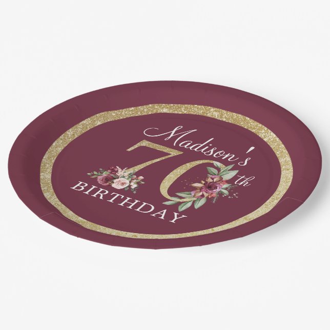 Assiettes En Carton 70e anniversaire Personnalisé Burgundy Gold (Angle)