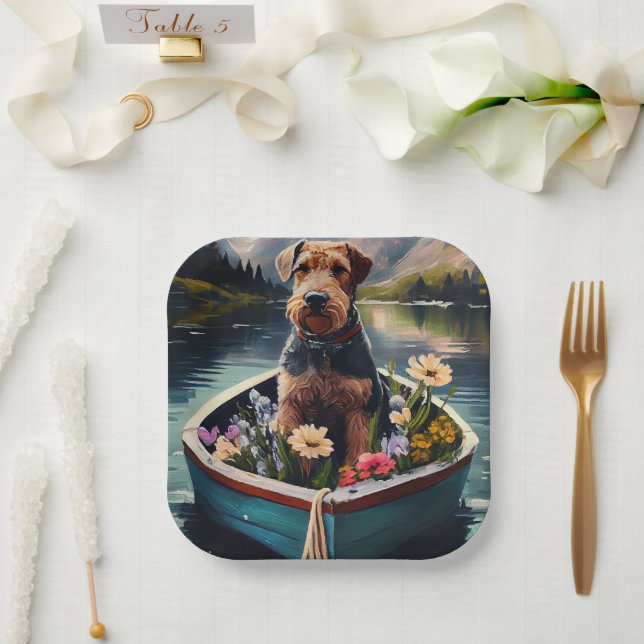 Assiettes En Carton Airedale Dog on a Paddle : Une aventure Pittoresqu (Mariage)