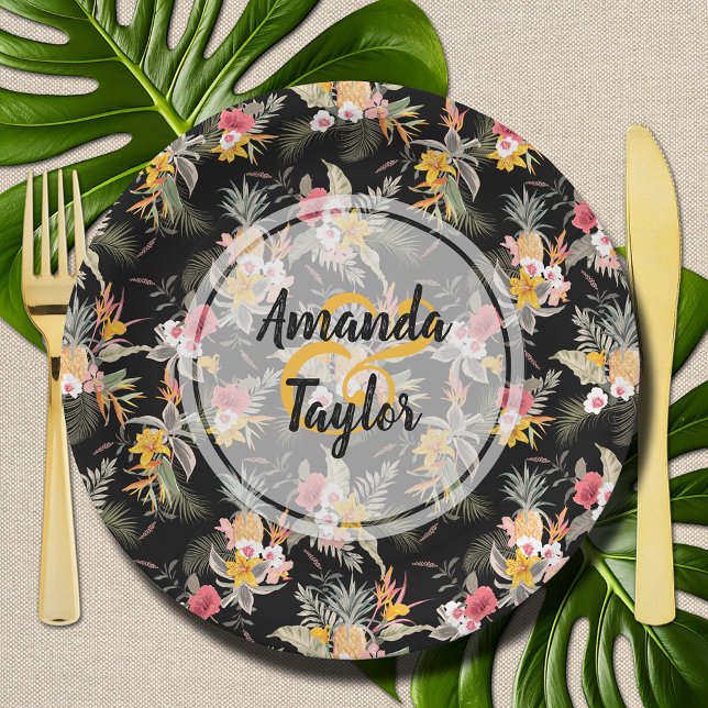 Assiettes En Carton Ananas et fleurs sur noir (Wedding or bridal Shower floral black paper plates with pineapples)