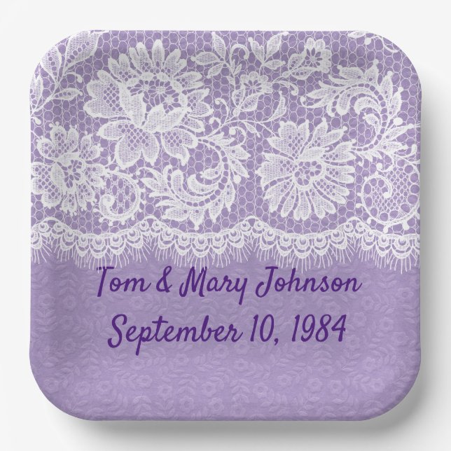 Assiettes En Carton Anniversaire De Dentelle Blanche Sur Violet (Recto)
