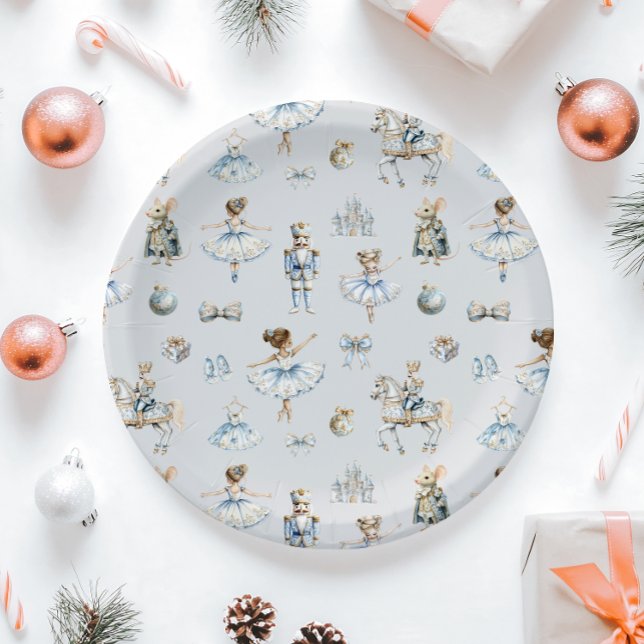 Assiettes En Carton Aquarelle Motif Noisette Noël (Créateur téléchargé)