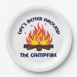 Assiettes En Carton Autour du feu de camp