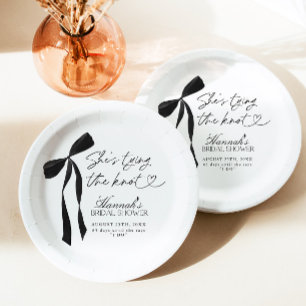 Assiettes En Carton Black Bow Elle Attache La Fête des mariées de noeu