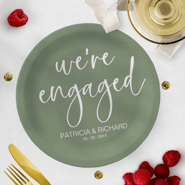Assiettes En Carton Calligraphie chic Nous sommes fiancés Fête de fian (Créateur téléchargé)