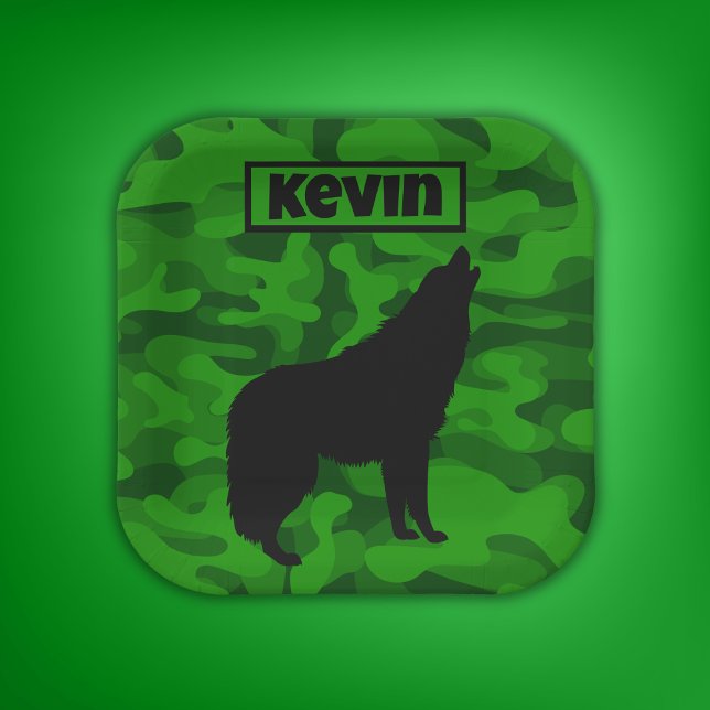 Assiettes En Carton Camo vert moderne noir Wolf Silhouette Monogramme  (Créateur téléchargé)