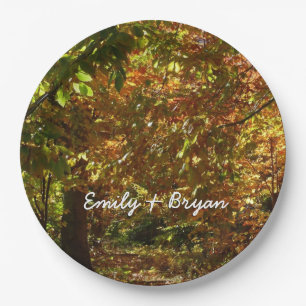 Assiettes En Carton Canopée des Feuilles d'automne II Photographie d'a