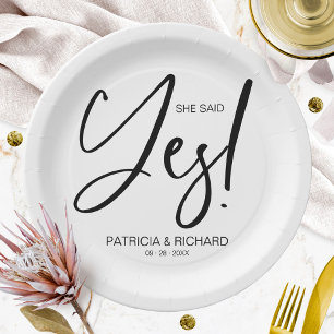 Assiettes En Carton Chic Calligraphie Elle A Dit Oui Engagement