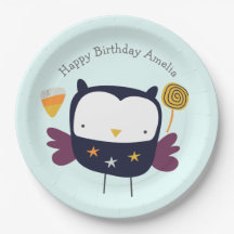 Chouette mignonne avec fête des bonbons