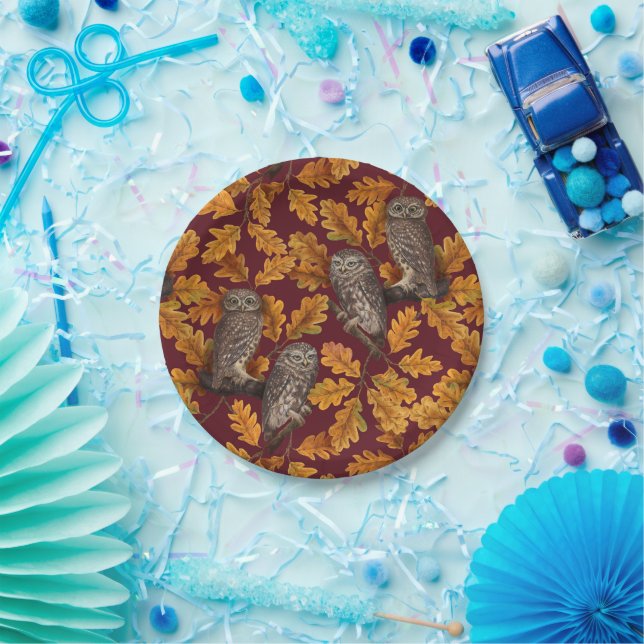Assiettes En Carton Chouettes d'automne sur rouge foncé (Fête)