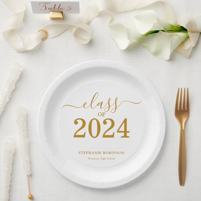 Assiettes En Carton Classe de 2024 Gold Script Graduation (Mariage)