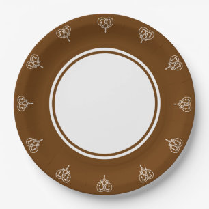 Assiettes En Carton Coeurs de tissage celtique en plaque de papier cho