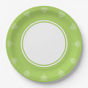 Assiettes En Carton Coeurs de tressage celtique dans la plaque de papi
