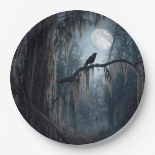 Assiettes En Carton Corbeau d'Halloween dans une forêt sinistre
