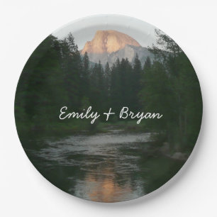 Assiettes En Carton Coucher de soleil à moitié dôme dans le parc natio