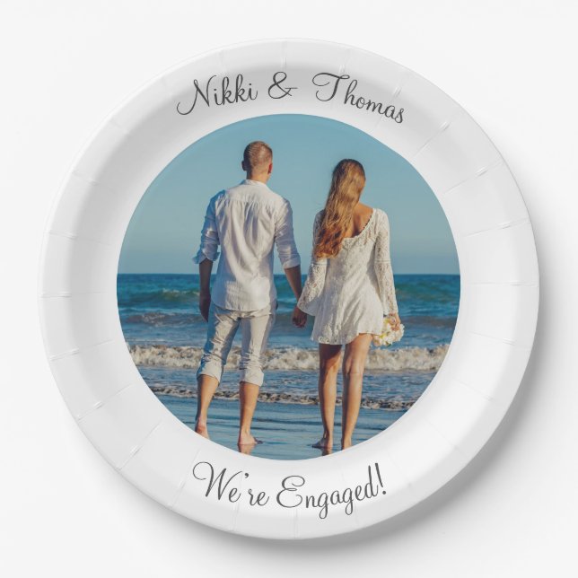 Assiettes En Carton Créez votre propre nom de Fiançailles photo Couple (Devant)
