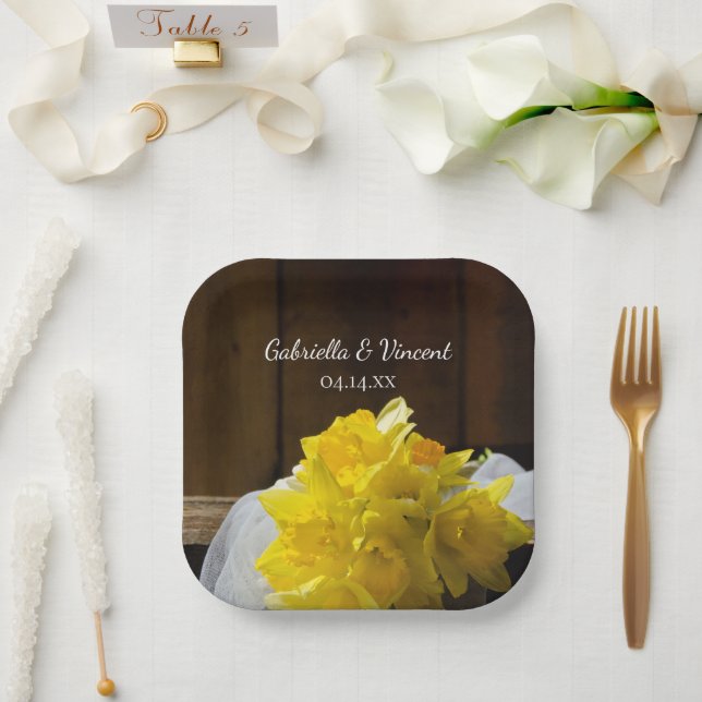 Assiettes En Carton Daffodiles rustiques et Mariage campagnard en bois (Mariage)