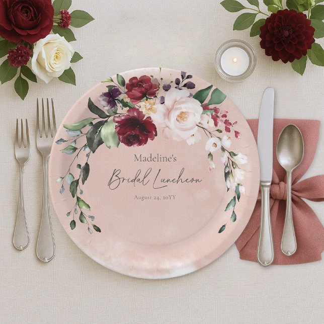Assiettes En Carton Déjeuner nuptial rustique Bourgogne et rose pâle R (Rustic Burgundy & Blush Pink Roses Bridal Luncheon Paper Plates)