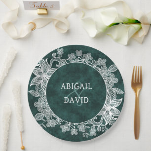 Assiettes En Carton Dentelle sur Emerald Green Faux Velvet Mariage
