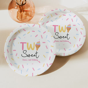 Assiettes En Carton Deux crème glacée douce Deuxième fête d'anniversai