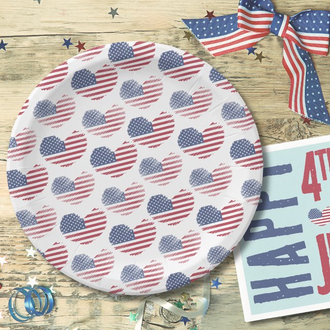 Assiettes En Carton Drapeau américain 4 juillet Parti patriotique (Cute Patriotic American Flag Rustic Heart Pattern Paper Plates)