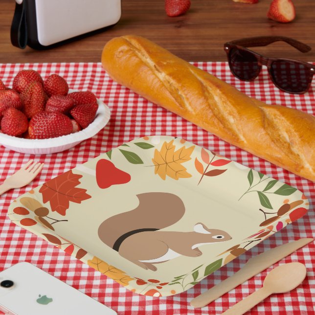 Assiettes En Carton Écureuil d'automne (Pique-nique)