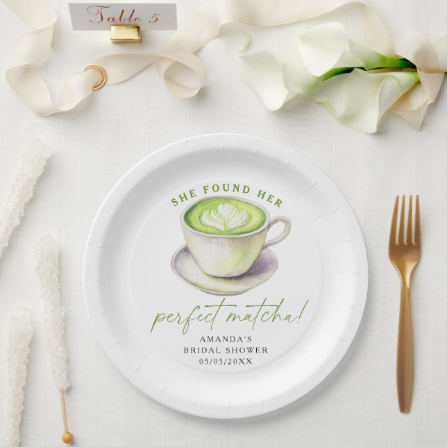 Assiettes En Carton Elle a trouvé sa parfaite douche nuptiale matcha (Mariage)