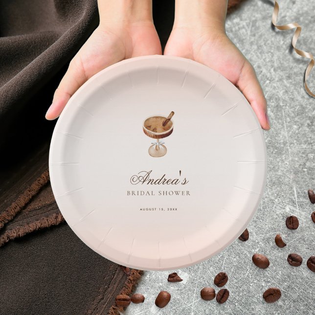 Assiettes En Carton Espresso Martini Amour brasse la Fête des mariées (Créateur téléchargé)