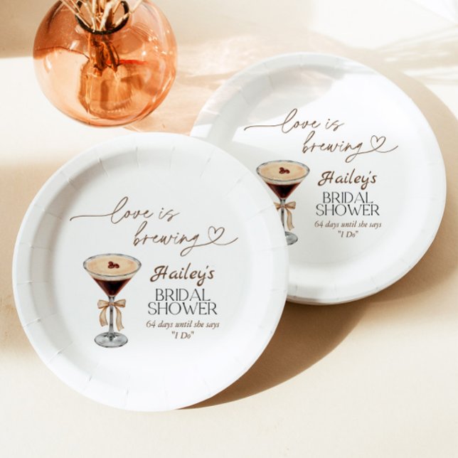 Assiettes En Carton Espresso Martini Amour Brûle La Fête des mariées (Créateur téléchargé)