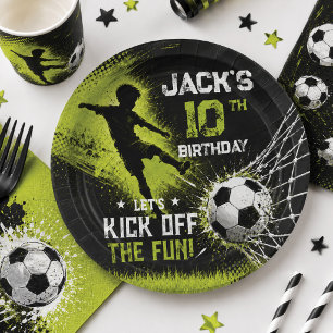 Assiettes En Carton Fête d'anniversaire de football à coup d'envoi ver
