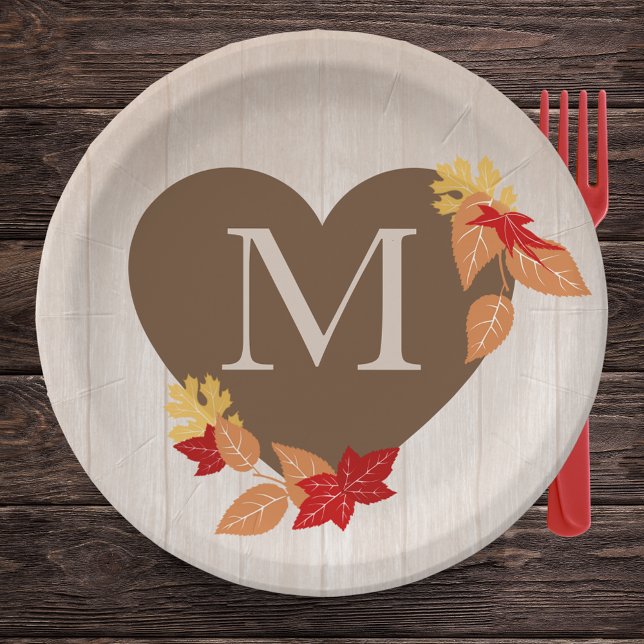 Assiettes En Carton Fête des mariées ou Mariage du monogramme d'automn (Fall Leaves Monogram Heart Paper Plates for Fall in Love Bridal Shower or Fall Wedding)
