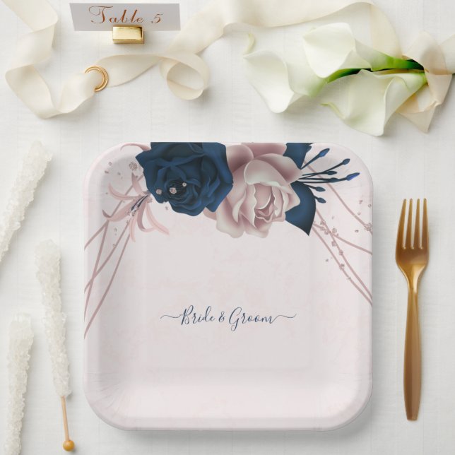 Assiettes En Carton fleurs roses navales et poussiéreuses rose (Mariage)