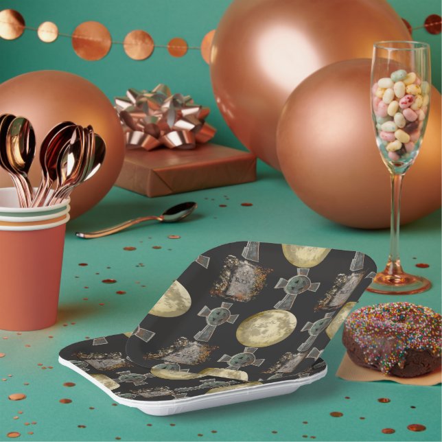 Assiettes En Carton Gothique R.I.P. Headstone Celtic Cross Pleine lune (Multi)