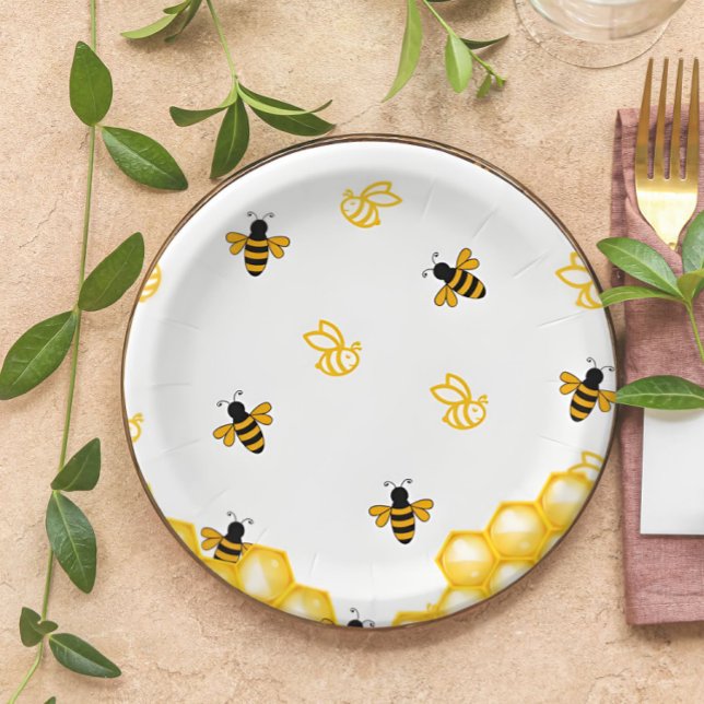 Assiettes En Carton Honey Bee Bear Baby shower Plaques en papier migno (honey bee baby shower, bee and bear baby shower, yellow, gender neutral, simple honey comb, bee baby)