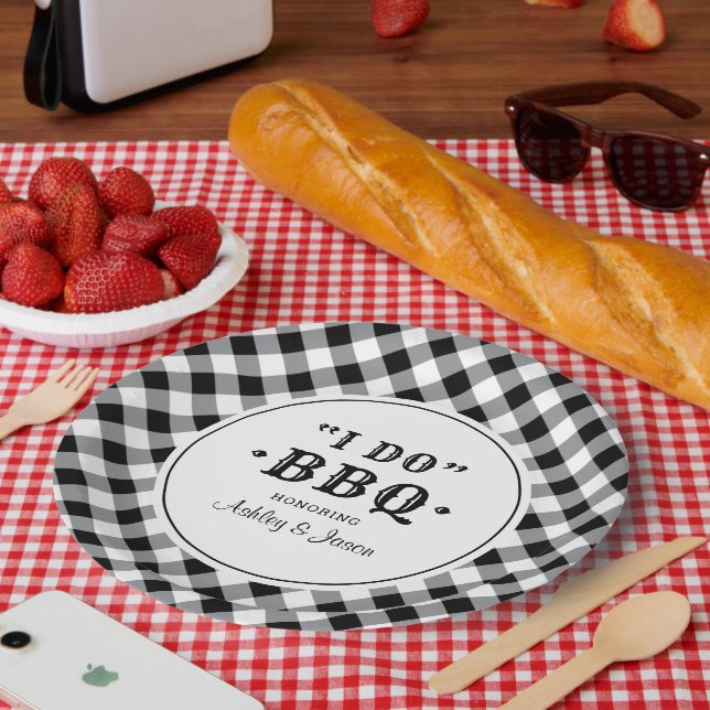 Assiettes En Carton I Do BBQ Black En vichy Custom Wedding Monogramme (Pique-nique)