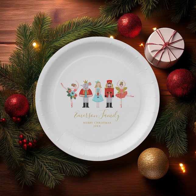 Assiettes En Carton Illustrations des personnages de noisette de Noël (Créateur téléchargé)