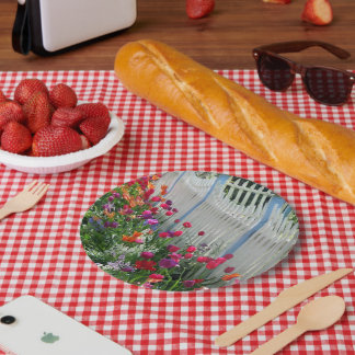 Assiettes En Carton Jardin de tulipes clôture blanche en piquets autou