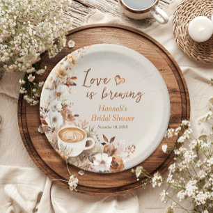 Assiettes En Carton L'amour est en train de faire du café pour la fête