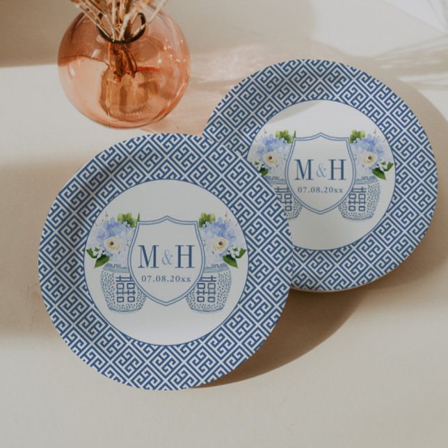 Assiettes En Carton Mariage Élégant Pot à Gingembre Monogramme Fête de (Couples Shower or wedding paper plates. Blue and white ginger jar monogram with watercolor flowers)