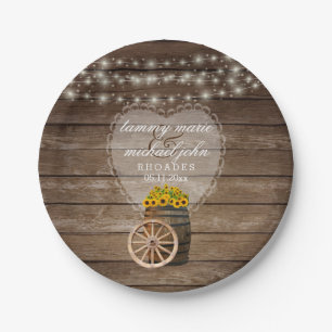 Assiettes En Carton Mariage en tonneau rustique en bois avec tournesol