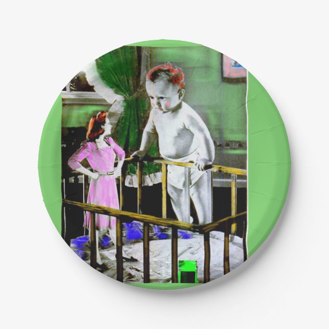 Assiettes En Carton Mère des années 1940 et son bébé géant (Devant)