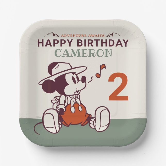 Assiettes En Carton Mickey Mouse | Camp Adventure Await Anniversaire (Recto)
