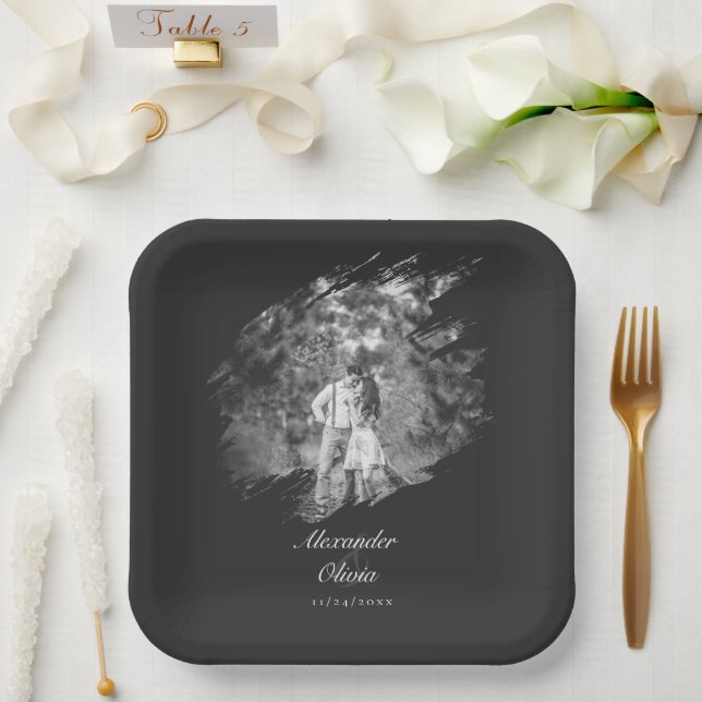 Assiettes En Carton Modern Brushstroke Photo Wedding | Soft Black (Mariage)