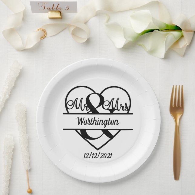 Assiettes En Carton Nom du monogramme Date Mariage cardiaque (Mariage)