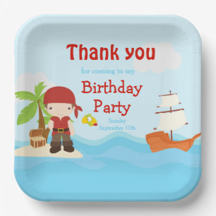 Assiettes En Carton Petit Brunette Pirate Boy en rouge Anniversaire