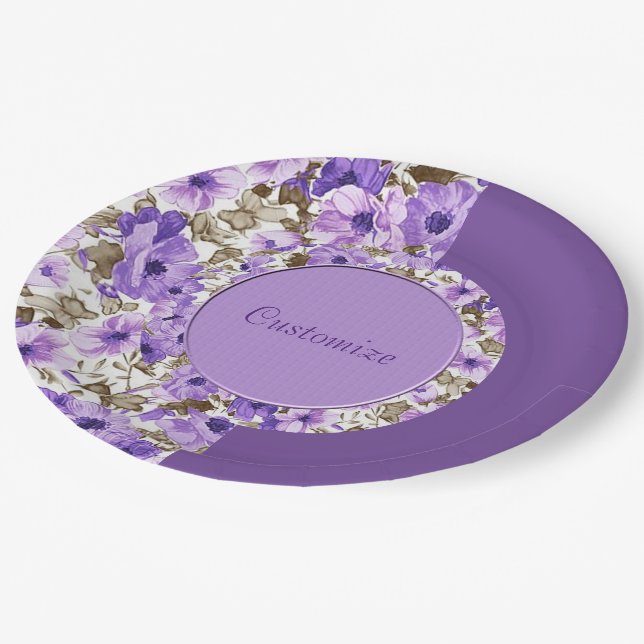 Assiettes En Carton Plaques à papier florales assez pourpres et (Angle)